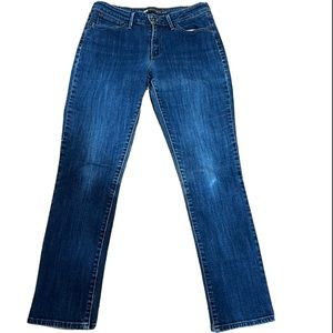 Levis Jeans Size 10 / 30 Bold Curve Classic Rise Slim Leg Skinny Blue Medium